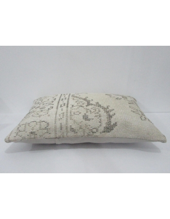 Cream & Gray Vintage Pillow Cover