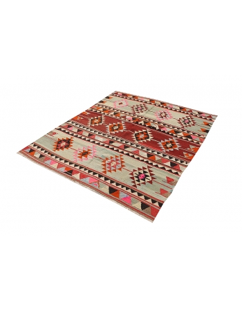 Vintage Decorative Turkish Kilim rug - 5`3