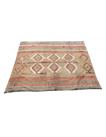 Vintage Decorative Smal Kilim Rug - 4`0