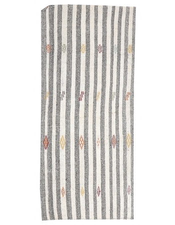 Gray & White Vintage Kilim Rug - 3`3" x 7`7"