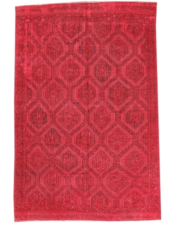 Red Vintage Overdyed Kilim Rug - 5`11" x 8`10"