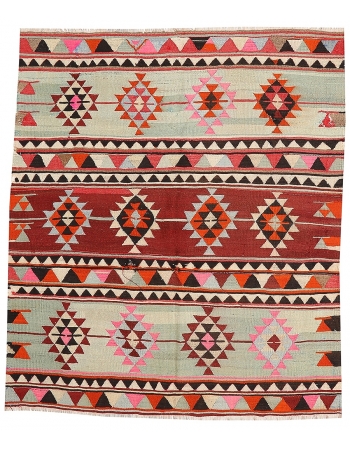 Vintage Decorative Turkish Kilim rug - 5`3" x 6`1"