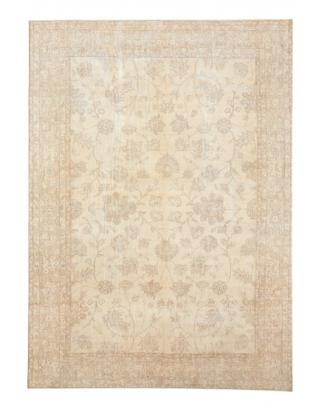 Floral Washed Out Vintage Oushak Rug - 7`3" x 10`5"