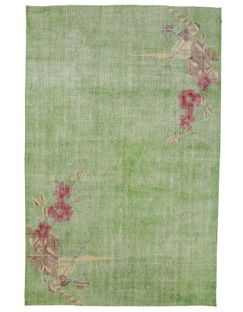 Green Floral Turkish Vintage Rug - 6`11" x 10`10"