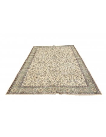 Floral Vintage Turkish Oushak Rug - 6`0