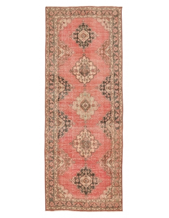 Vintage Worn Out Turkish Area Rug - 4`7