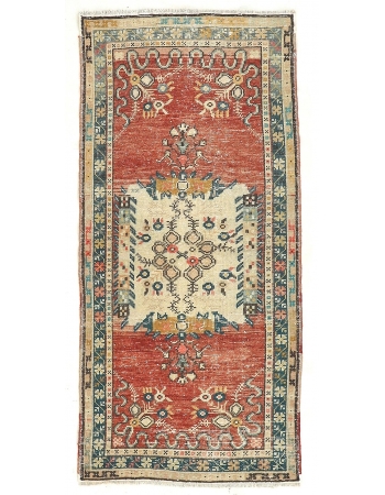 Small Vintage Oushak Rug - 2`11