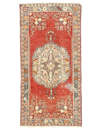 Vintage Small Turkish Oushak Rug - 2`8" x 5`6"