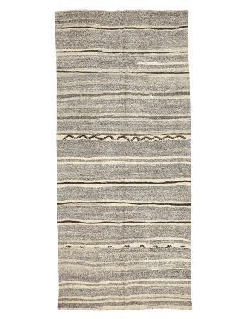 White & Gray Vintage Kilim Rug - 5`7" x 12`8"