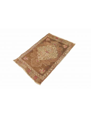 Washed Out Vintage Mini Rug - 2`0