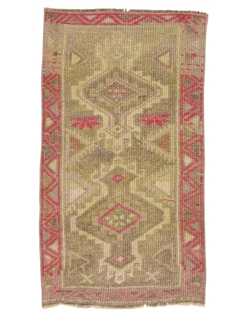 Decorative Vintage Faded Mini Rug - 1`8