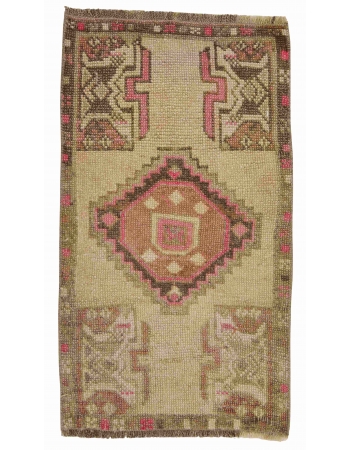 Faded Vintage Mini Kars Rug - 1`8