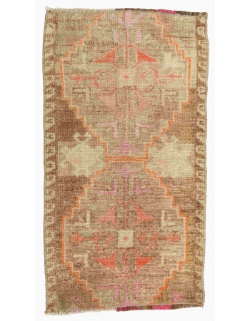 Faded Vintage Mini Turkish Rug - 1`7" x 2`11"