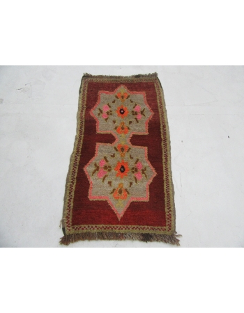 Vintage Decorative Mini Rug - 1`11