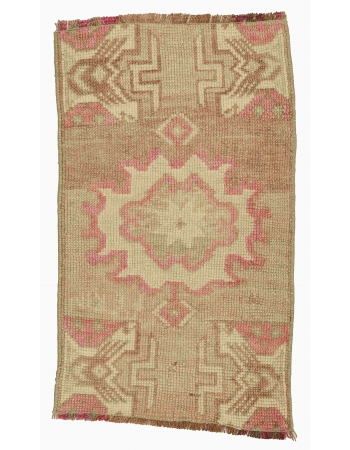 Vintage Washed Out Mini Rug - 1`6