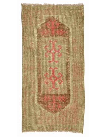 Washed Out Vintage Mini Rug - 1`5" x 2`11"