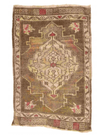 Washed Out Vintage Mini Rug - 2`0" x 3`2"