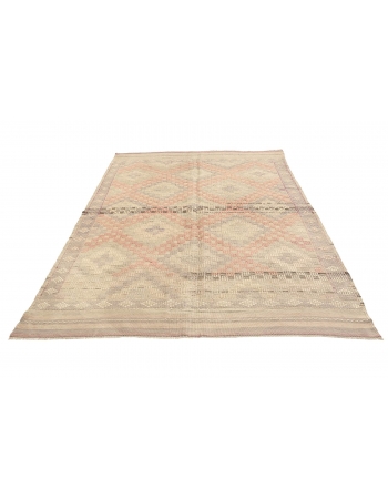 Vintage Faded Embroidered Kilim Rug - 5`9