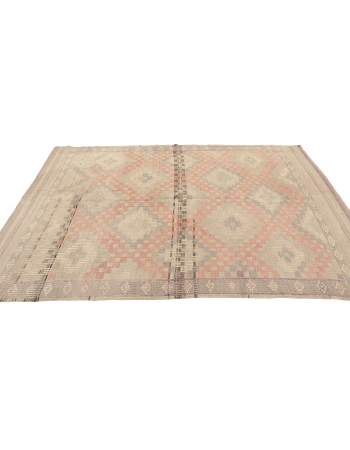 Vintage Faded Embroidered Kilim Rug - 5`9