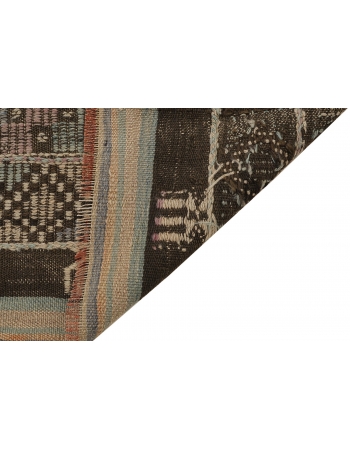 Vintage Embroidered Turkish Kilim Rug - 6`3