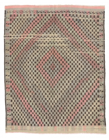 Vintage Embroidered Turkish Kilim Rug - 6`6" x 8`2"