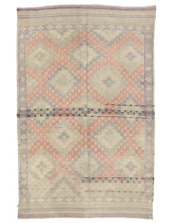 Vintage Faded Embroidered Kilim Rug - 5`9" x 8`7"