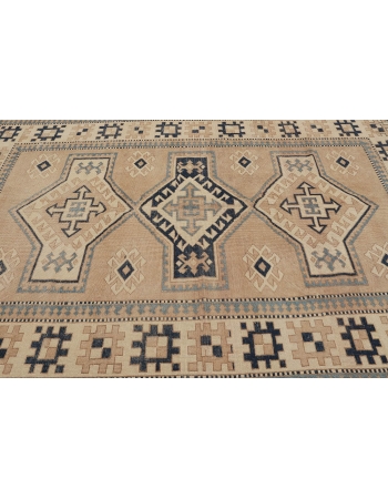 Vintage Washed Out Wool Rug - 6`7