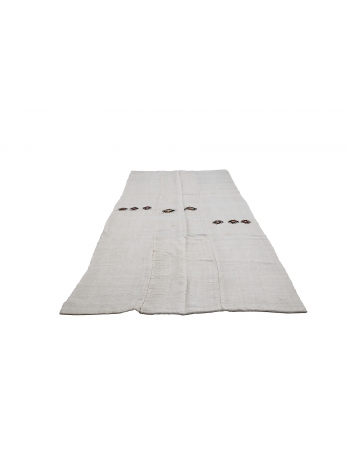 White Vintage Hemp Kilim Rug - 5`4