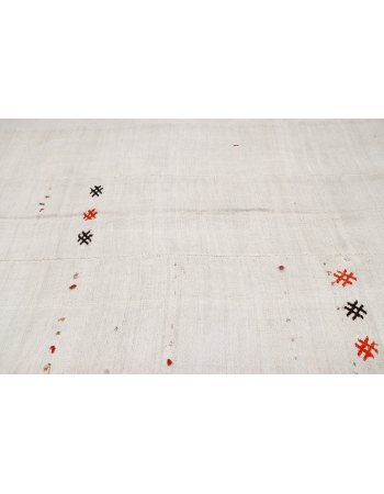 Embroidered White Vintage Hemp Kilim - 6`0