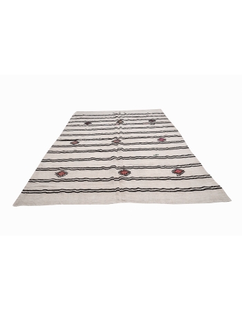 White & Black Vintage Hemp Kilim - 7`5