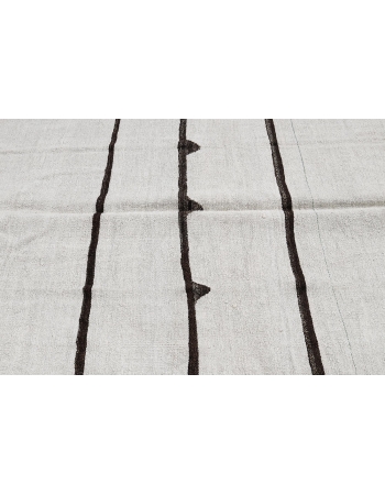 Modern Vintage Hemp Kilim Rug - 4`11