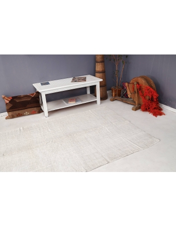 White Vintage Hemp Kilim Rug - 4`8