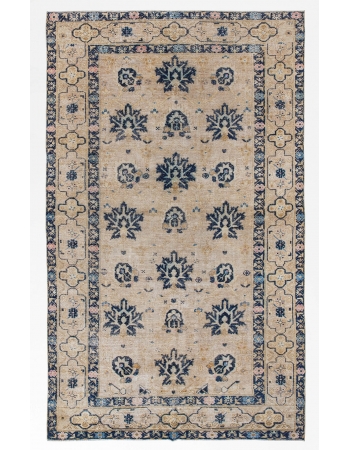 Antique Decorative Turkish Sivas Wool Rug - 5`5" x 9`0"