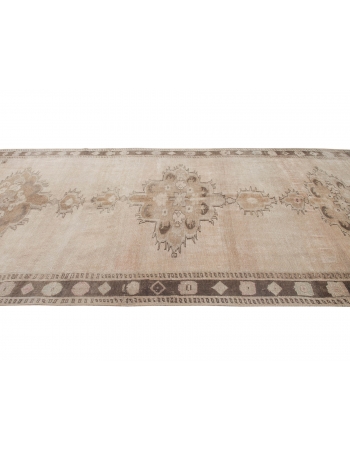 Oversized Vintage Washed Out Turkish Kars Rug - 6`9