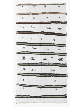 Embroidered Hemp Vintage Kilim Rug - 5`1" x 9`6"