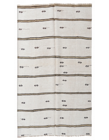 Striped Vintage Turkish Hemp Kilim Rug - 5`0" x 9`0"