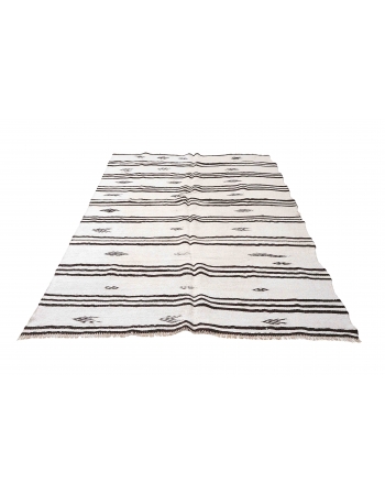 Striped Hemp Vintage Turkish Kilim Rug - 5`8