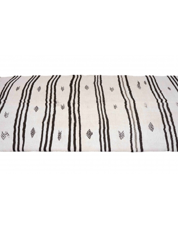 Striped Hemp Vintage Turkish Kilim Rug - 5`8