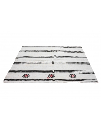 Turkish Vintage Hemp Kilim Rug - 4`7