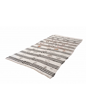 Embroidered Vintage Hemp Kilim Rug - 6`0