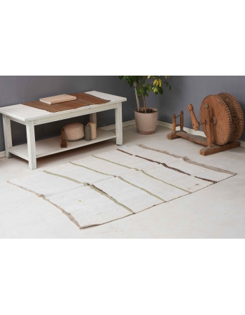 Vintage Decorative Turkish Hemp Kilim Rug - 4`4