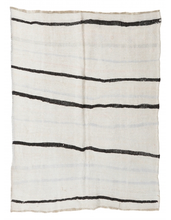 Vintage Decorative Turkish Hemp Kilim Rug - 4`5" x 5`7"