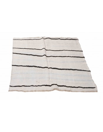Vintage Decorative Turkish Hemp Kilim Rug - 4`5