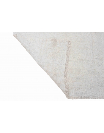 White Vintage Modern Hemp Kilim Rug - 5`4
