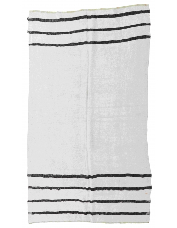 Vintage Modern Hemp Kilim Rug - 5`2" x 9`3"