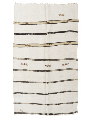 Striped Vintage Turkish Hemp Kilim Rug - 5`1″ x 8`7″
