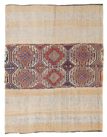 Embroidered Turkish Vintage Kilim Rug - 5`0″ x 6`1″
