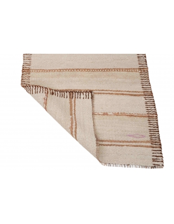 Vintage Small Turkish Kilim Rug - 2`6″ x 4`4″