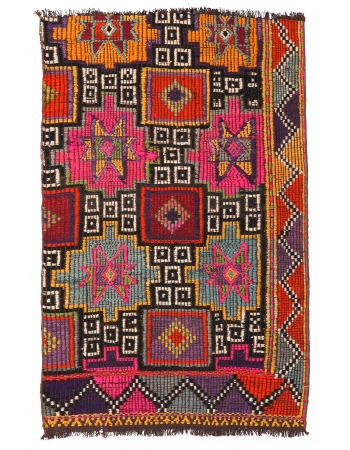 Ebroidered Small Vintage Kilim Rug - 2`7″ x 4`3″