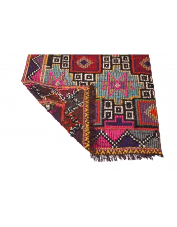 Vintage Embroidered Turkish Kilim Rug - 2`8″ x 4`1″